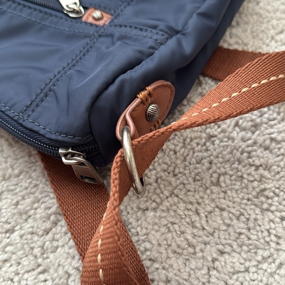 The Sak Esperato Hobo Bag | Navy with Tan Strap - Picture 10 of 11